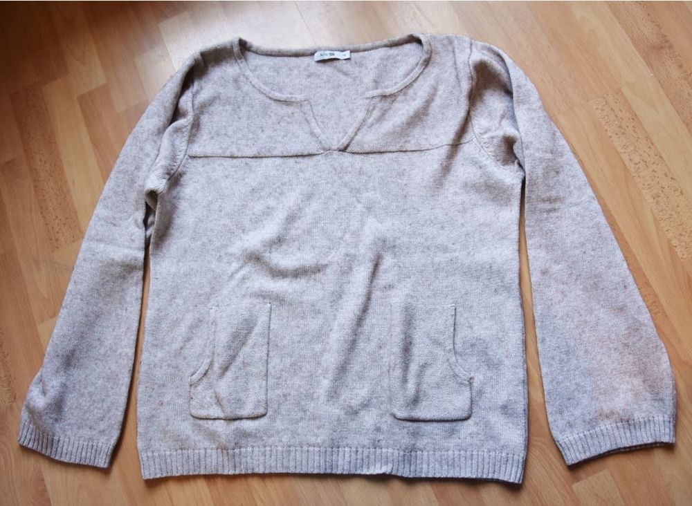 Taille 42. PULL Camel. Coton et laine. Tr�s bon �tat. 9 Gujan-Mestras (33)