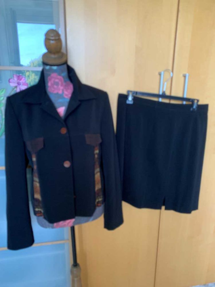 Tailleur jupe T. 46 30 Courdimanche-sur-Essonne (91)