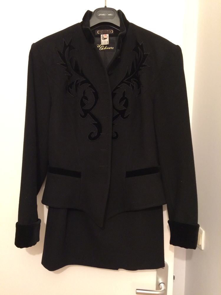  Tailleur laine et cashmere 70 Marly-le-Roi (78)