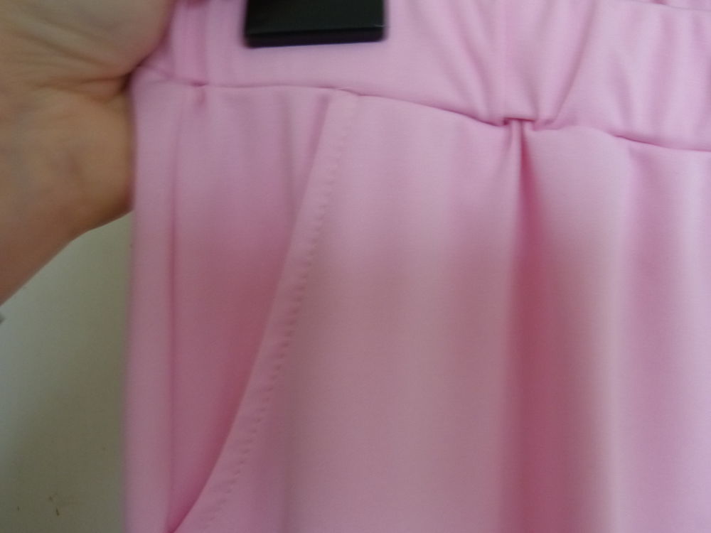 Tailleur pantalon rose 20 Gu�gon (56)