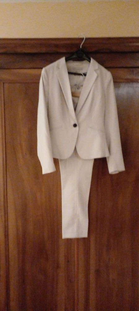 Tailleur pantalon 30 Aoste (38)