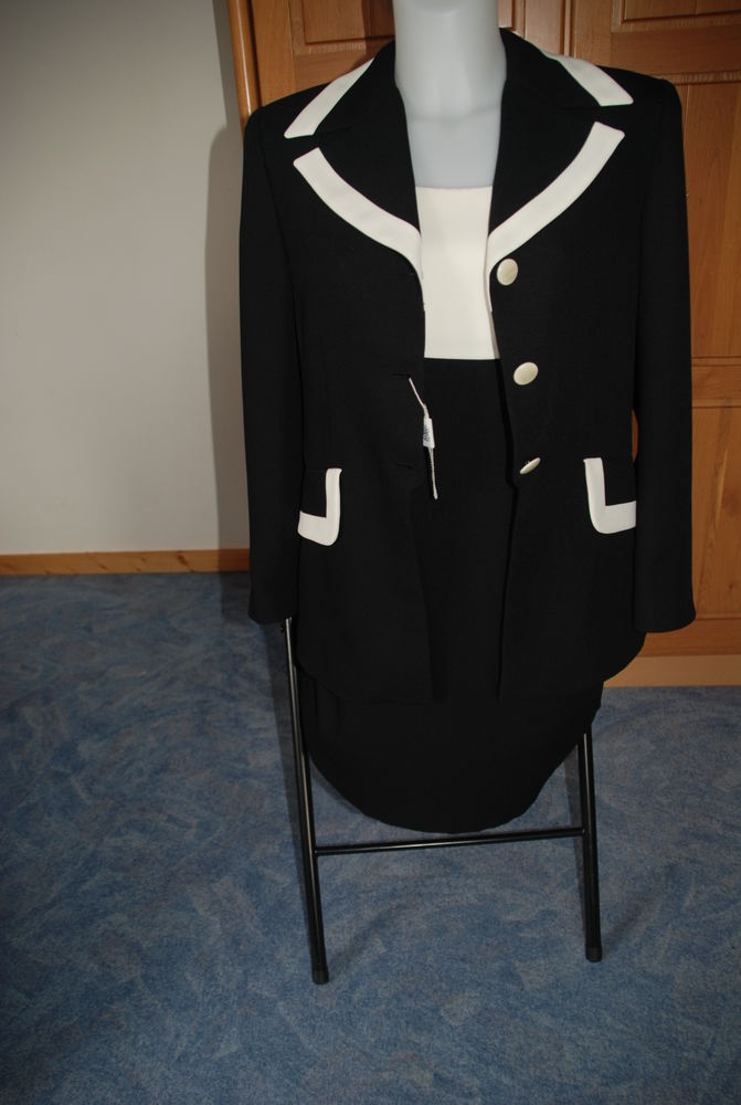 Tailleur robe et blazer 199 Colmar (68)