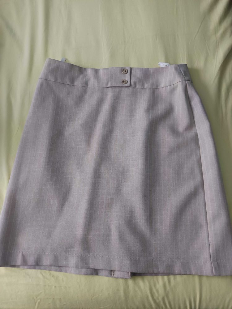 Tailleur veste cr�me 10 Thiais (94)