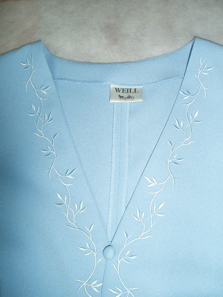 Tailleur WEILL 3 pi�ces Taille 52 Neuf 0 Corbeil-Essonnes (91)