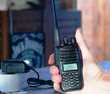 Talkie-Walkie UHF-VHF Compact + Batt Supplémentaire 56 Verrires-en-Anjou (49)
