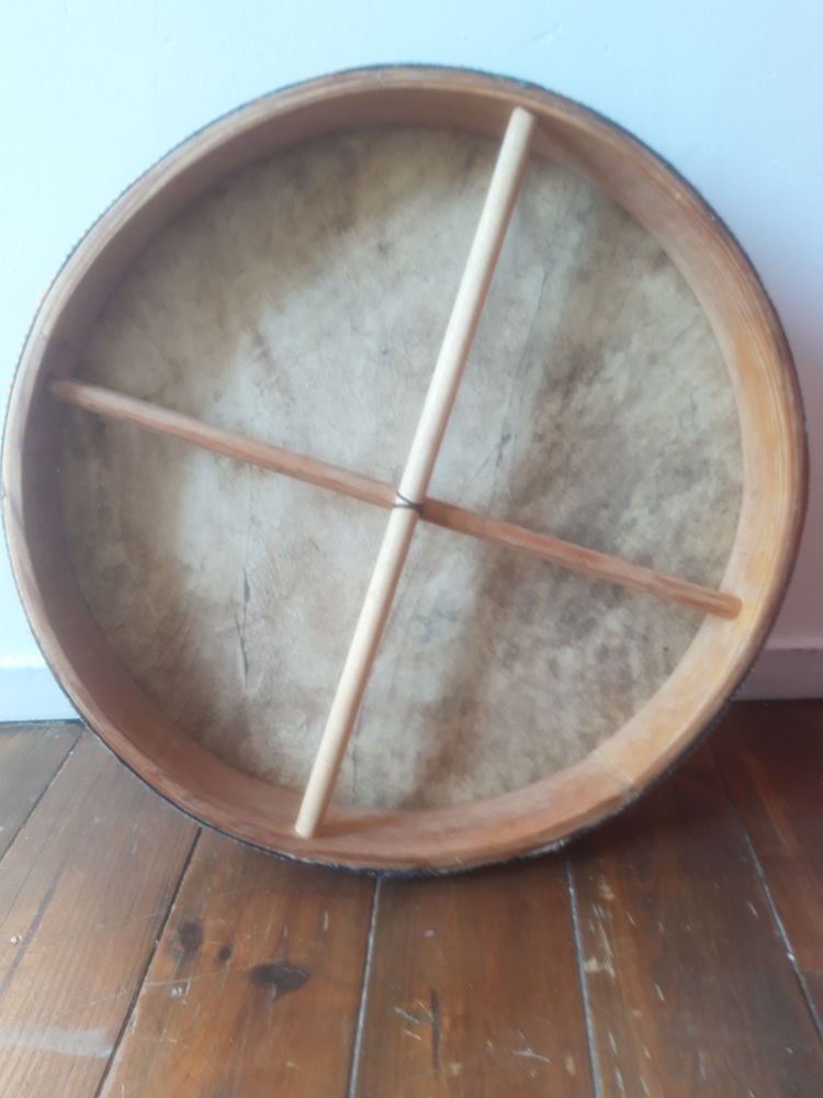 Tambour chamanique 150 Le Vigan (30)