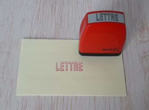 Tampon encreur mot LETTRE rouge 3 Metz (57)