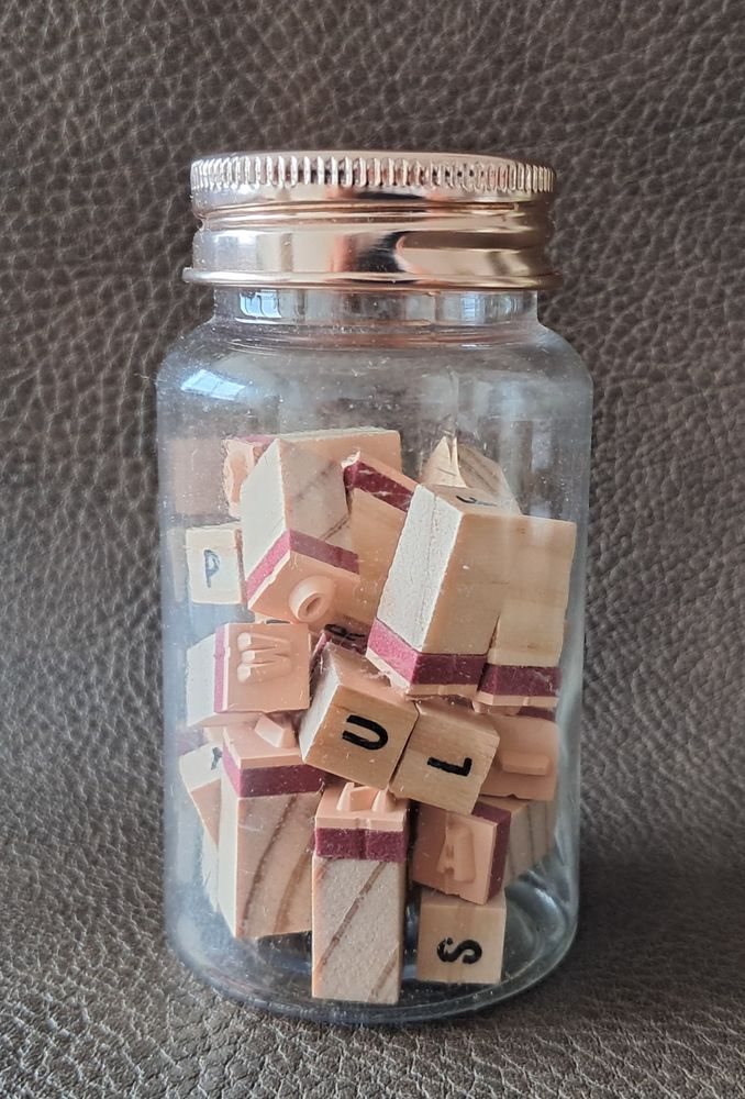 tampons encreurs des 26 lettres de l'alphabet + le tr�ma 
5 Carnon Plage (34)