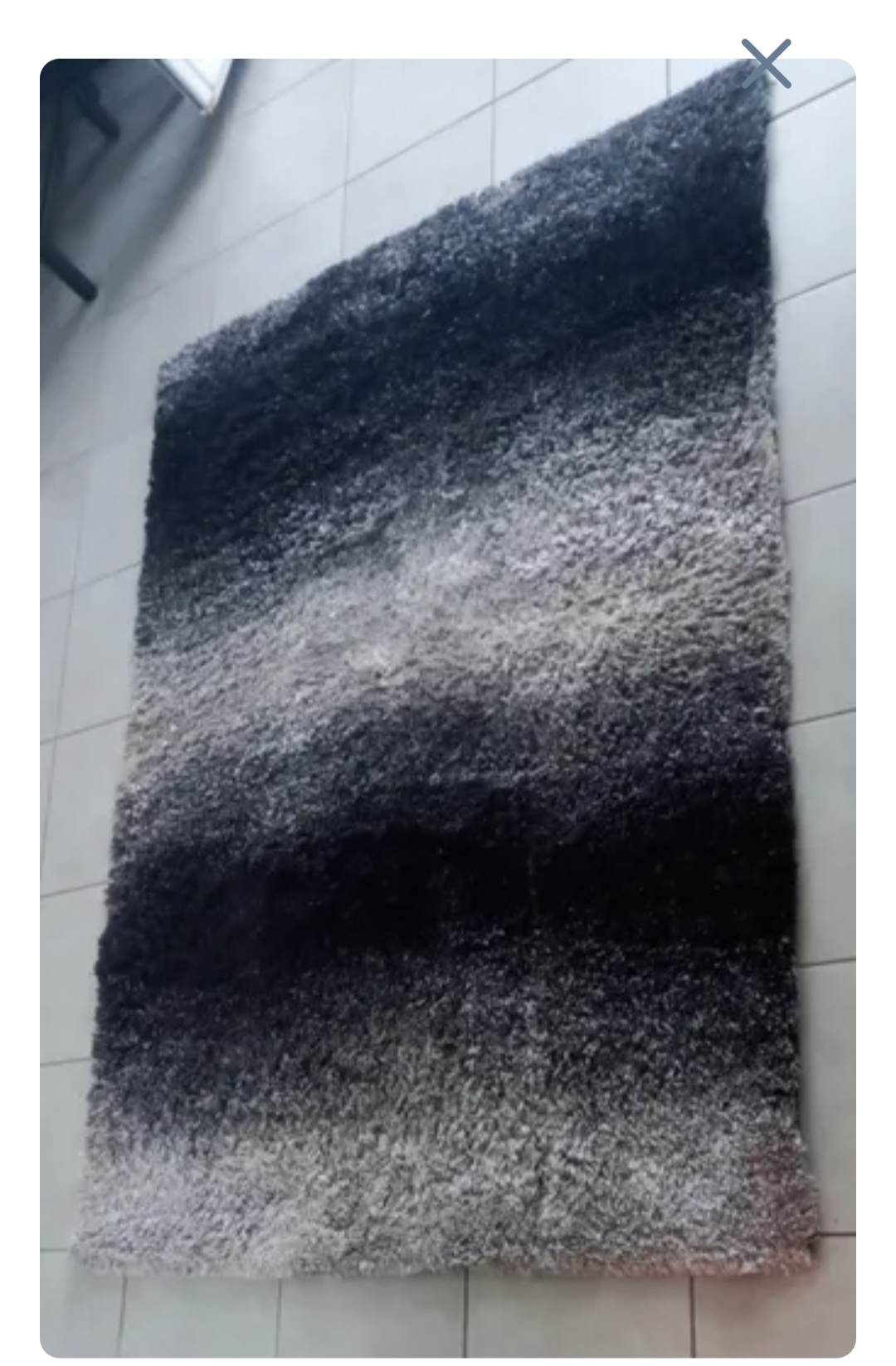 1/5
Tapis 120x170cm noir et blanc 20 Saint-Priest (69)