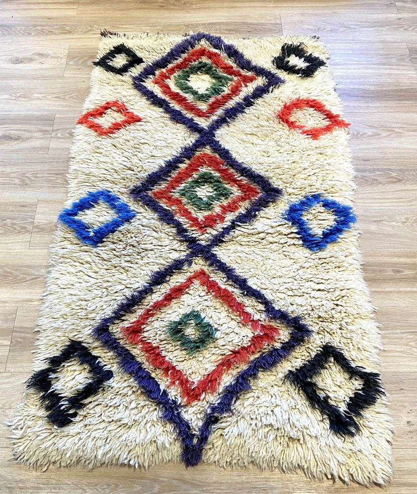 Tapis berb�re Azilal 130 Marseille 5 (13)