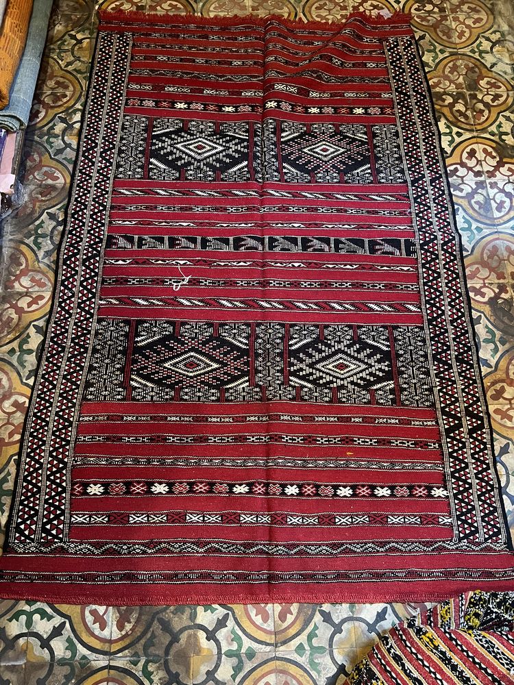 Tapis Berb�re tiss� main 160 Marseille 1 (13)