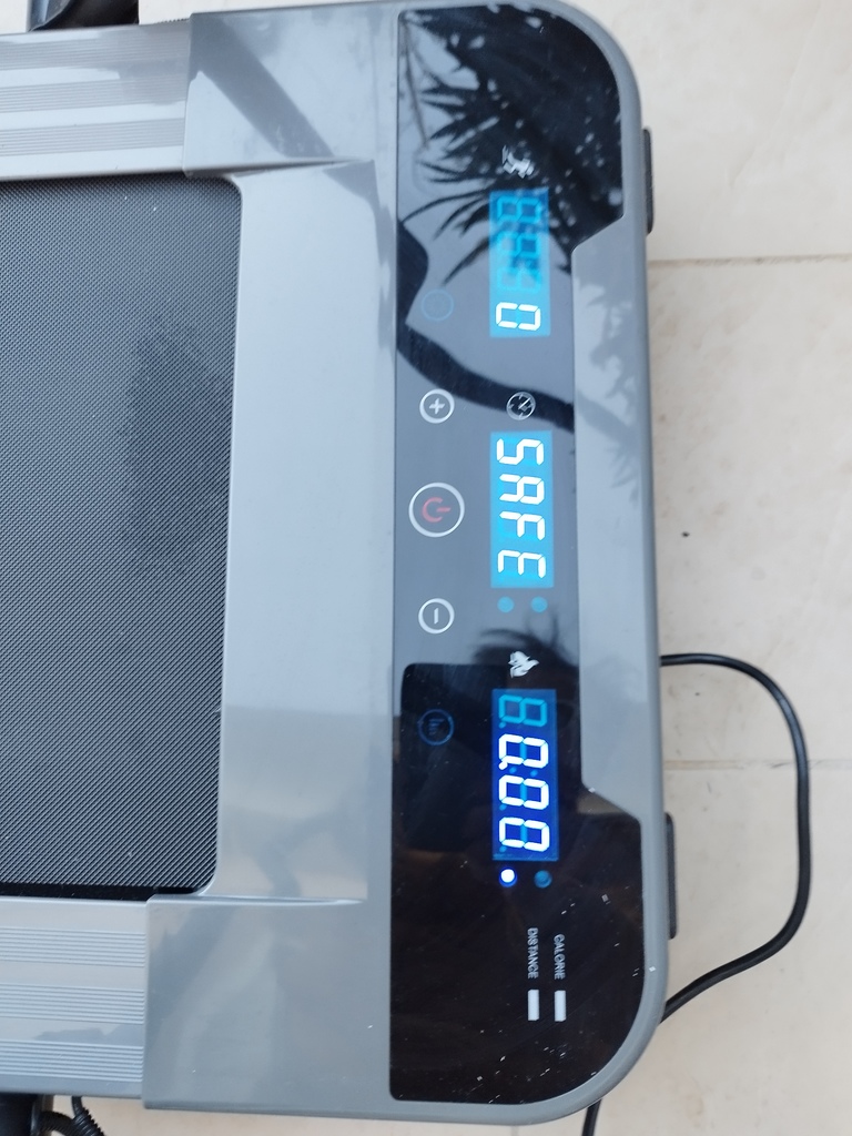 Tapis de course �lectrique avec �cran digital 135 Vence (06)