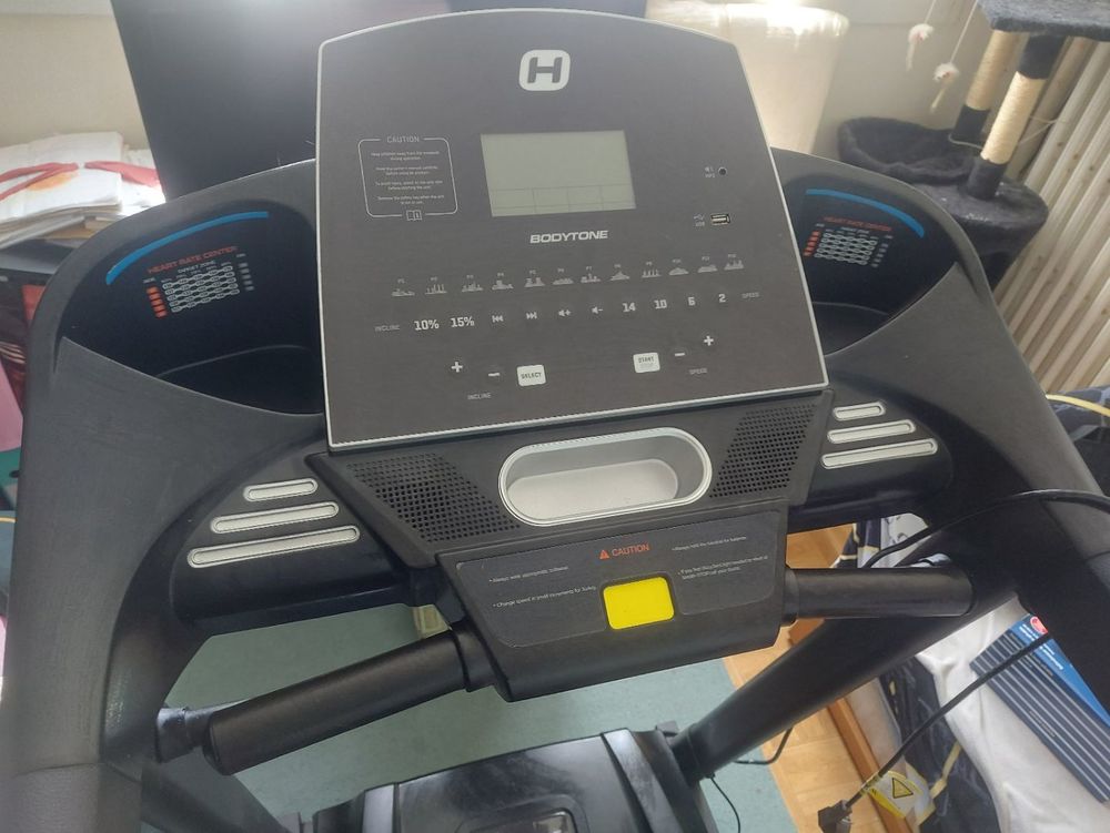 Tapis de course professionnel 350 Saint-Denis (93)