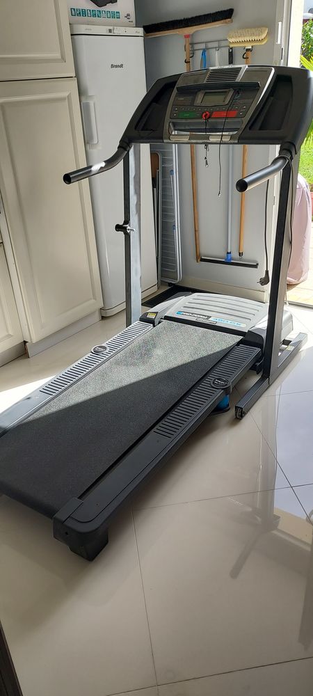 Tapis de course PROFORM 480X tr�s bon �tat 270 Villecresnes (94)