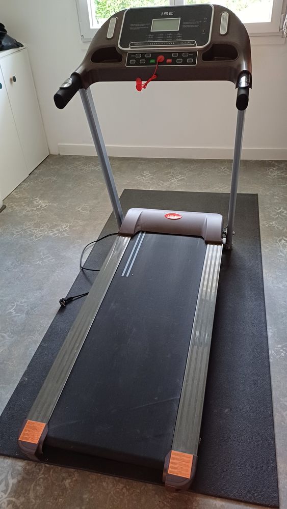 TAPIS DE COURSE ISE FIT 200 Castres (81)