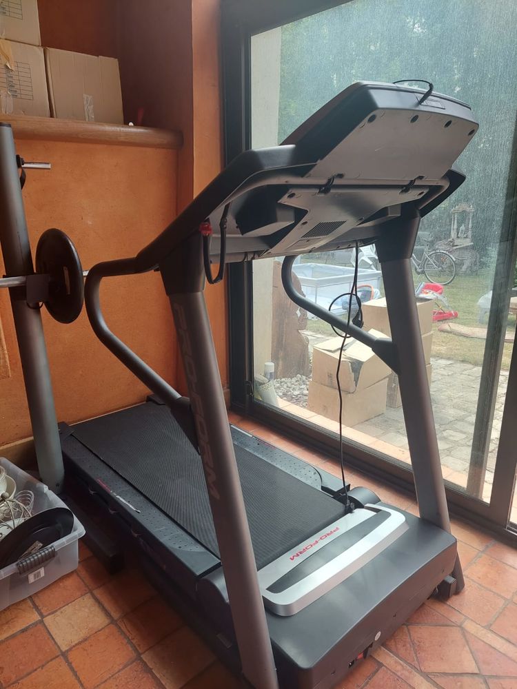 Tapis de courses pro 500 Saint-Maurice-Montcouronne (91)