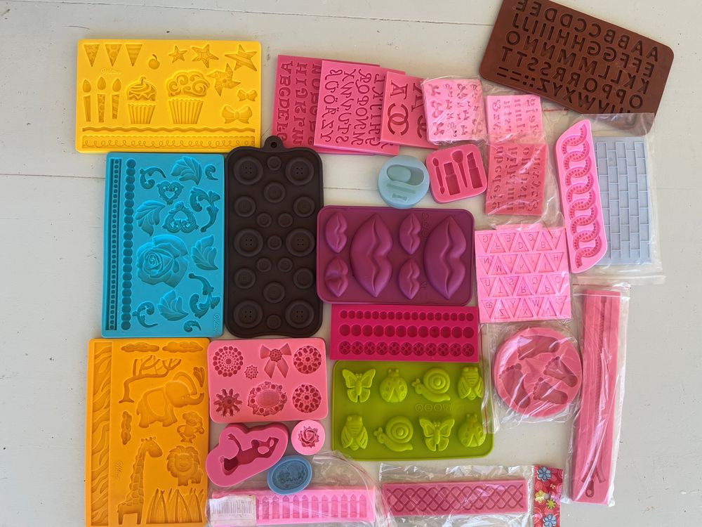 Tapis empreintes pour cake design ou travaux ludiques 35 Trois-Rivi�res (97)