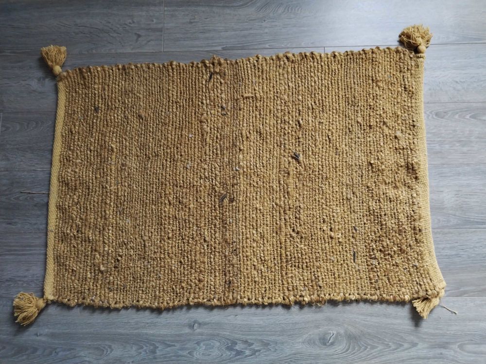 Tapis jaune moutarde 94x63 3 Saint-Cyr-sur-Mer (83)