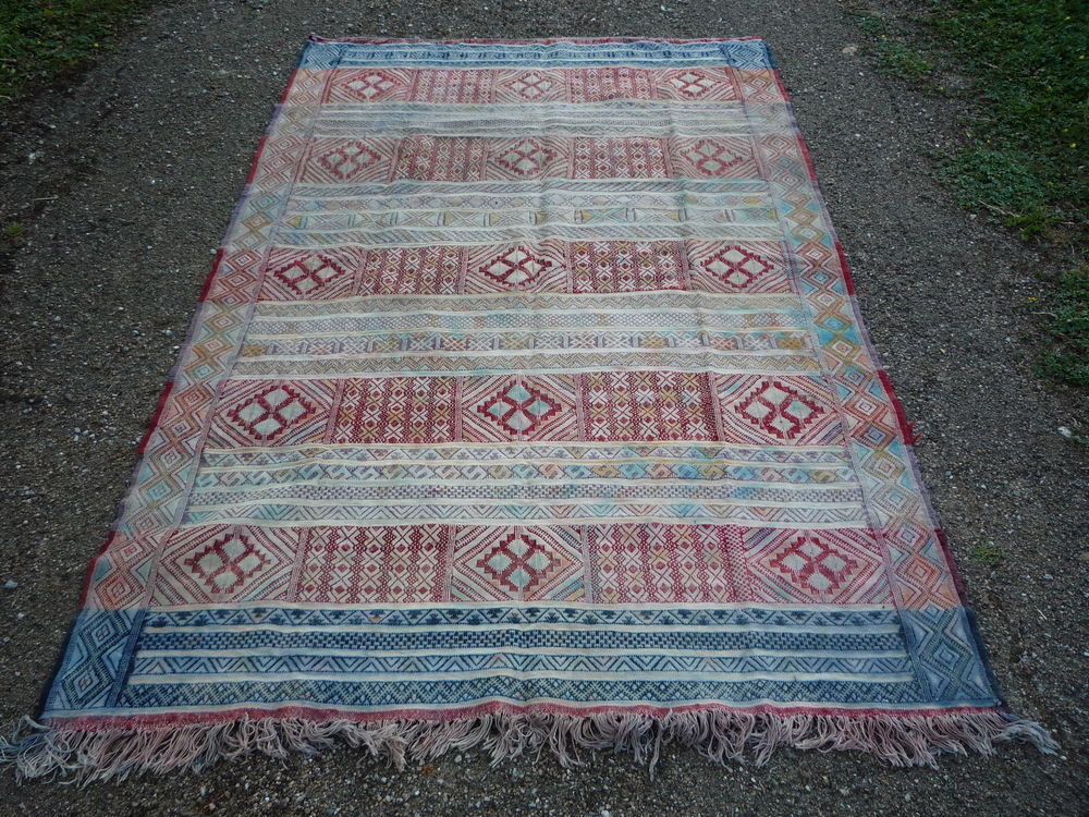 Tapis kilim ancien,Touareg/Mongolie/yourte/tente 125 Castres (81)
