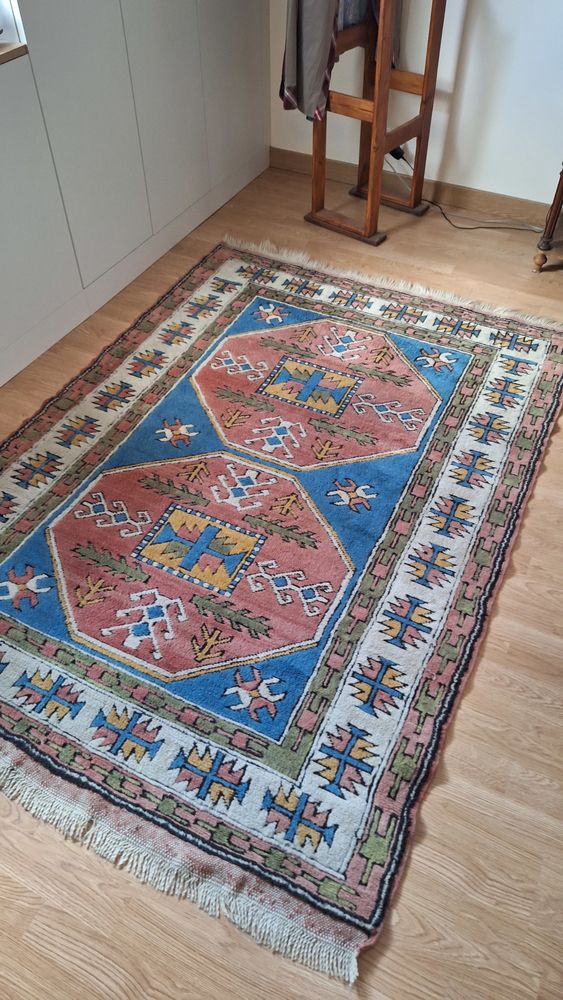 Tapis en laine ancien dim : 200 par 135 cm 210 Piriac-sur-Mer (44)