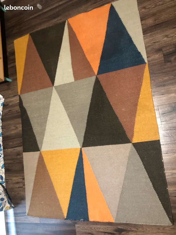 Tapis en laine collection ARCHI maison du monde 48 Moissac (82)