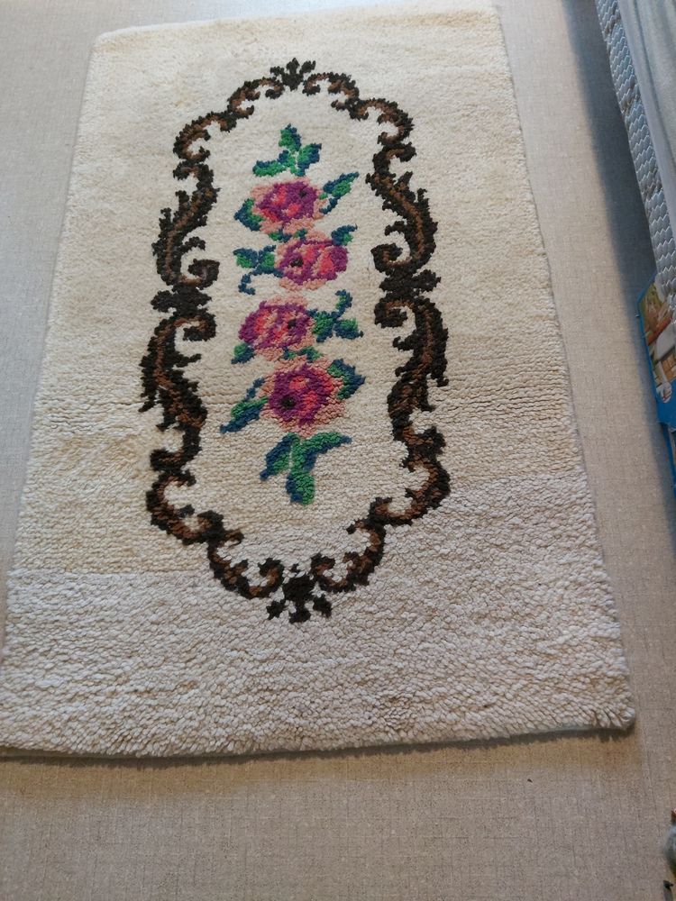 tapis en laine fait main 45 Noyalo (56)