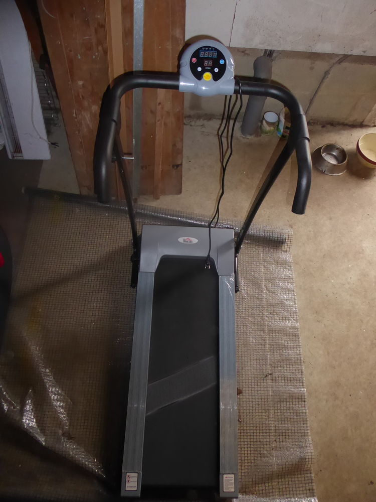 Tapis de Marche HOMCOM. 150 Gi�vres (41)