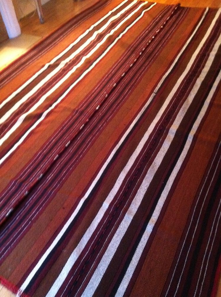 Tapis de nomade en laine de dromadaire 700 Paris 17 (75)