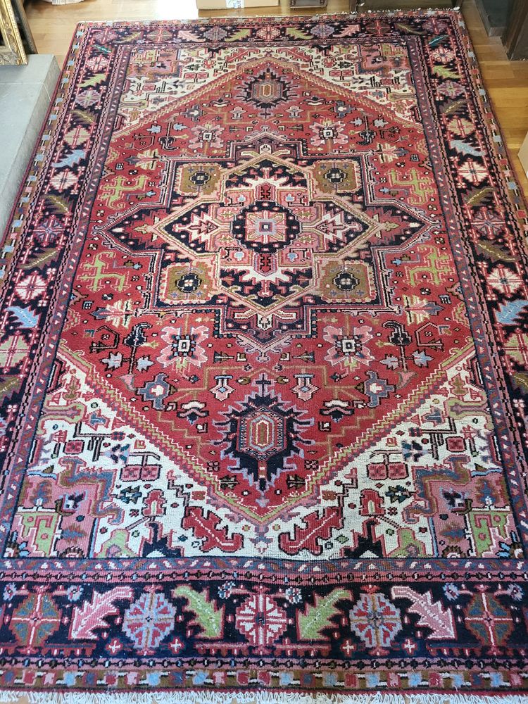 Tapis d'Orient de grande taille 500 Paris 3 (75)