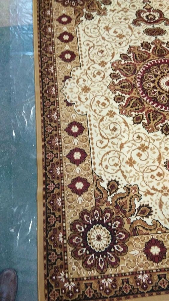 tapis oriental 150 Saint-Florent-sur-Cher (18)