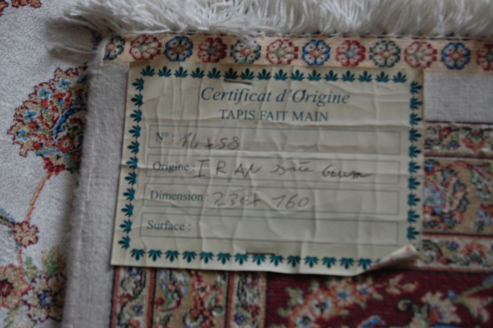 Tapis Persan ( 3,68 m�) - fait � la main 2500 Toulouse (31)