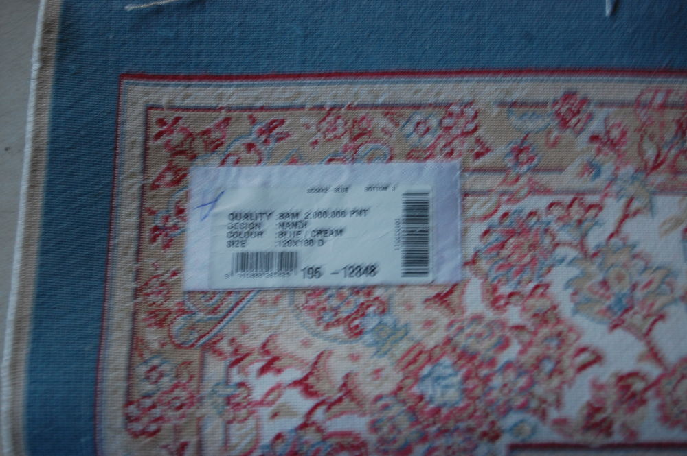 Tapis Persan ( 2,25 m�) - fait � la main 1800 Toulouse (31)