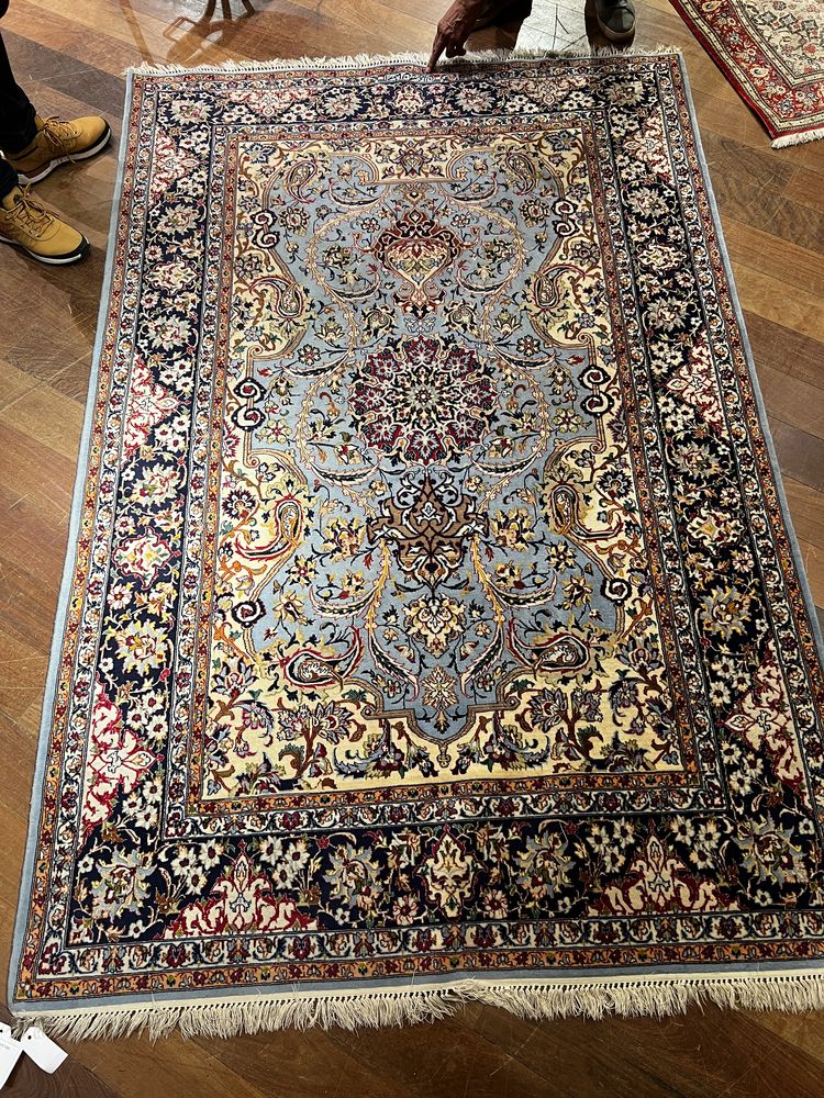 Tapis persan 2000 Courbevoie (92)