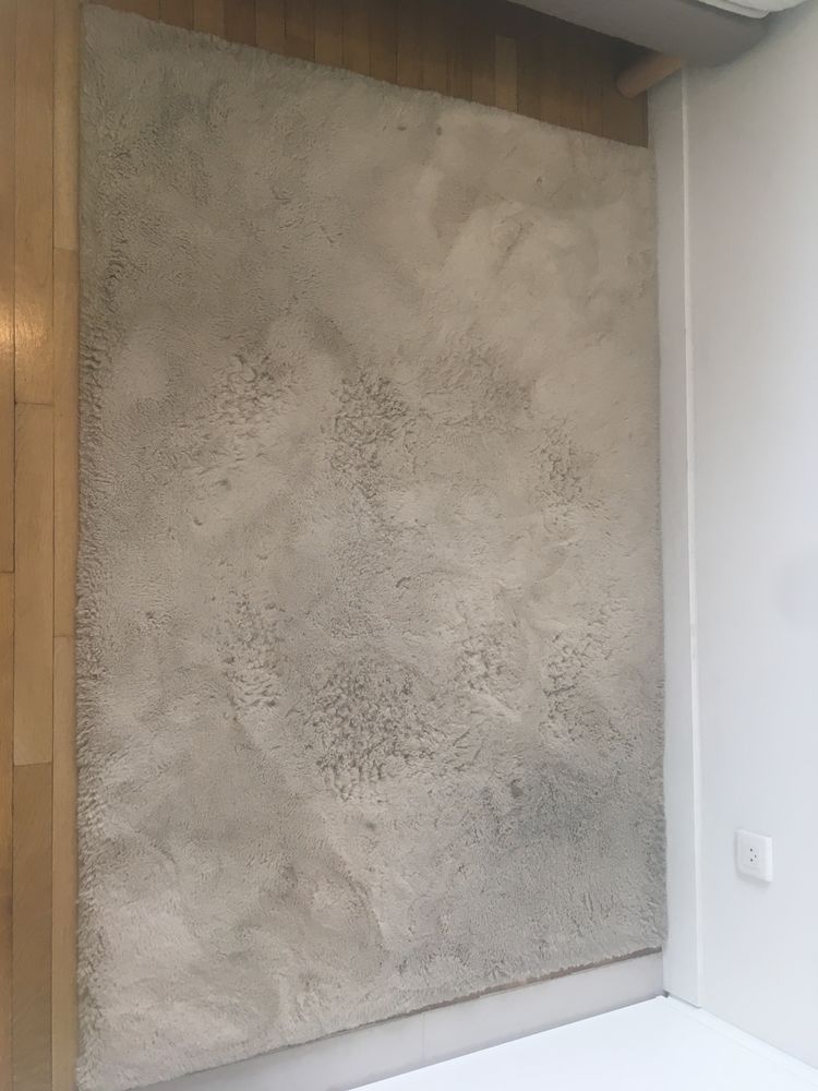 Tapis � poil couleur beige style scandinave
50 Arcueil (94)