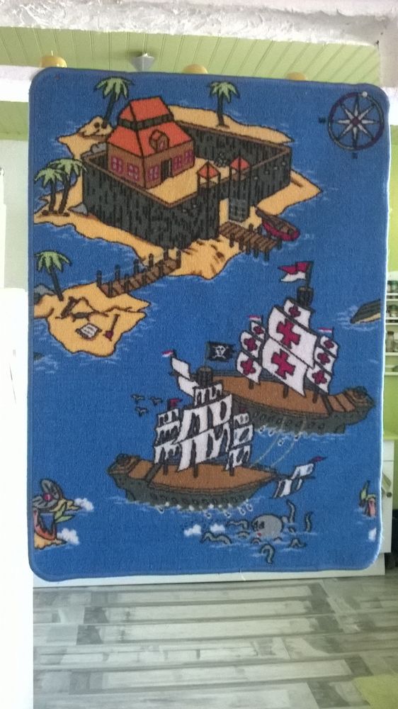 Tapis de jeu pour enfant
Repr�sentant 1 sc�ne de bateaux de 5 Talange (57)