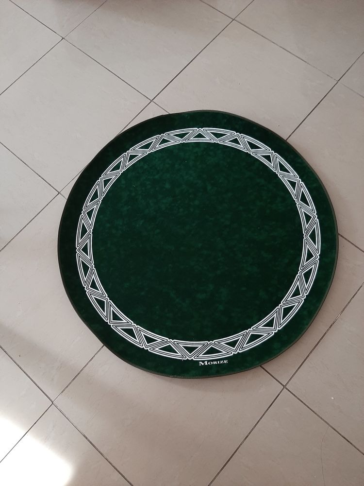 Tapis de jeu pour une table 20 Toulon (83)