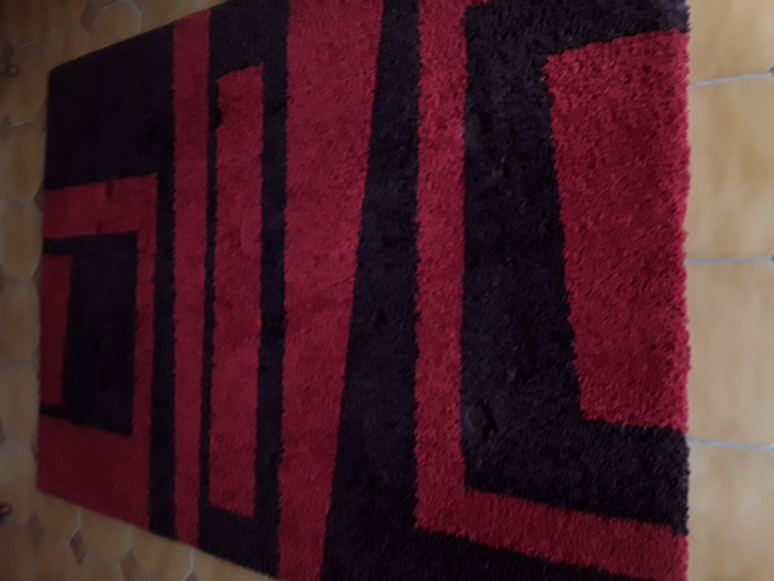 Tapis salon salle manger etc 90 Cr�on (33)