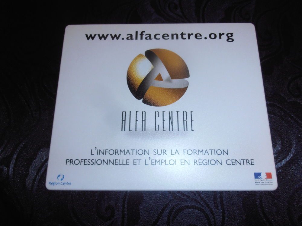 Tapis de souris publicitaire (26) 2 Tours (37)