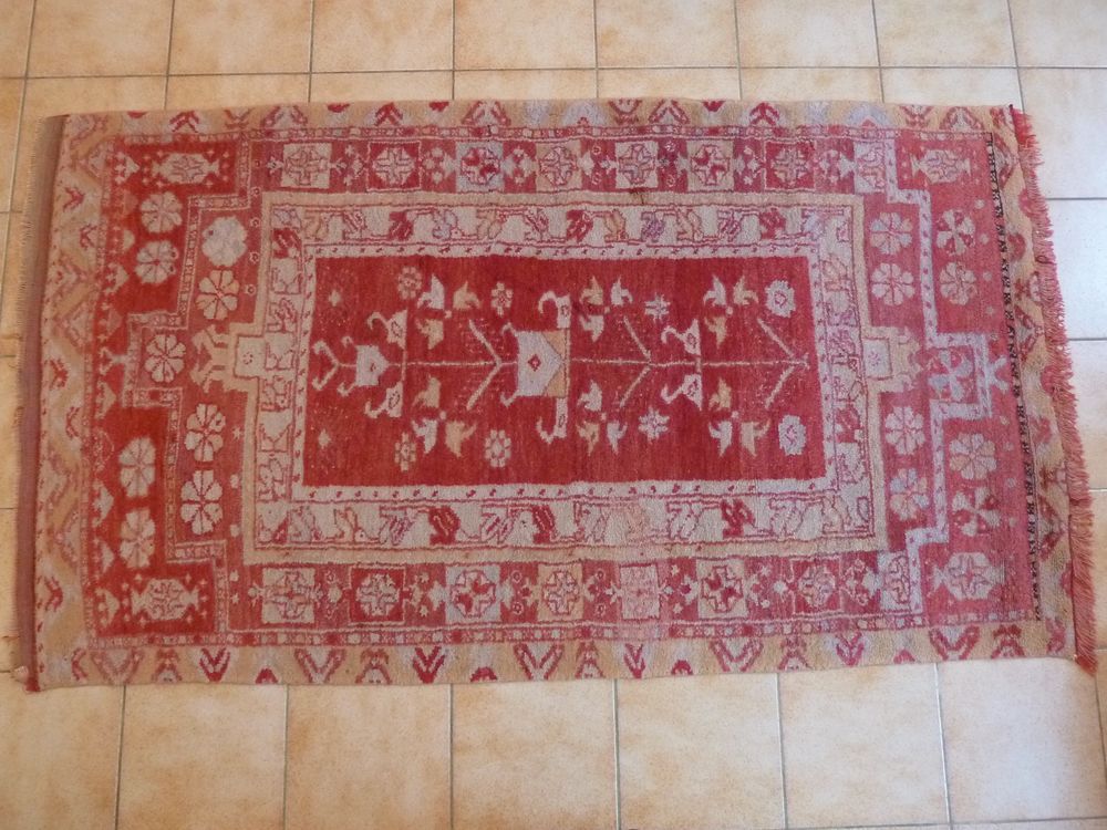 Tapis turc ancien d'Ortakoy / Nigde,
204 cm x 116 cm 60 Hersin-Coupigny (62)