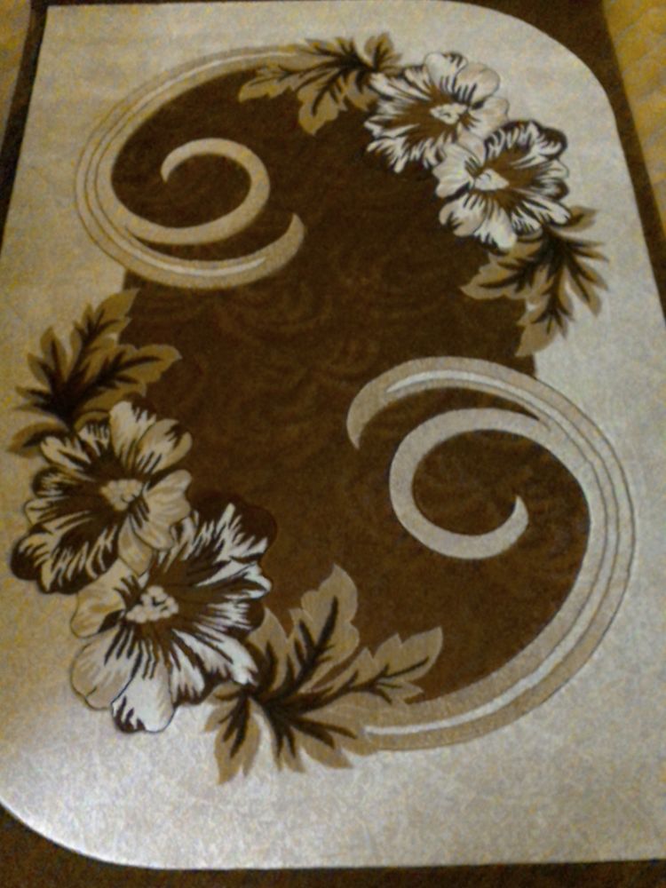 tapis
100 Belley (01)