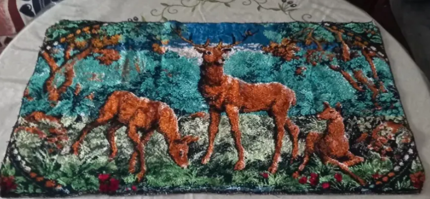 Tapisserie / Nappe Vintage - Cerf et Biches - D�co Nature
40 Carpentras (84)