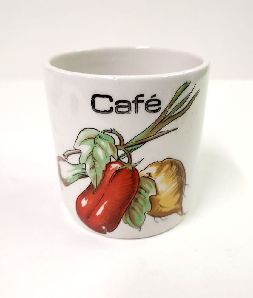 Pot ou tasse � caf� 1 Montigny-aux-Amognes (58)