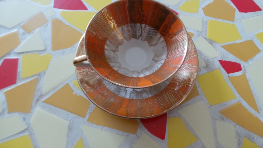 Tasse  de collection BAVARIA ann�e 60
15 Charantonnay (38)