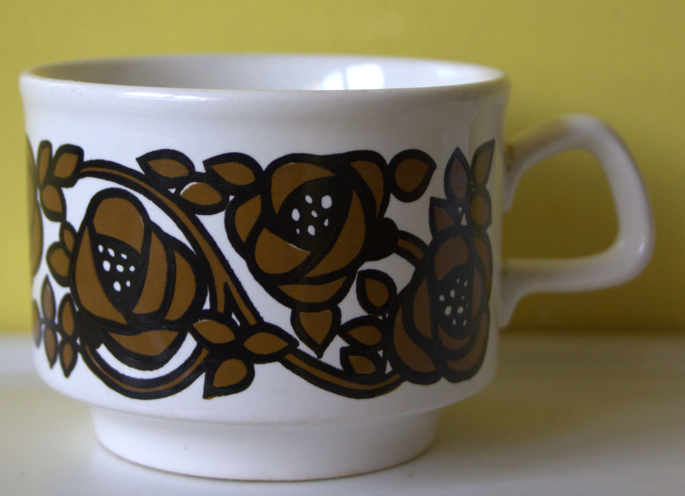 Tasse mug vintage 60 - 70 STAFFORDSHIRE POTTERIES ENGLAND 6 Issy-les-Moulineaux (92)