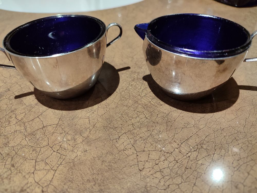 Tasses argent 15 Les Essarts-l�s-S�zanne (51)