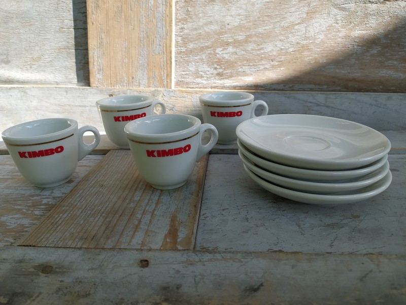 6 Tasses � Caf� Kimbo et Sous Tasses D�co Bistro. 25 Loches (37)