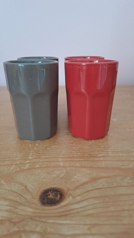 Lot de 4 tasses en gr�s couleur taupe et rouge 5 Besan�on (25)