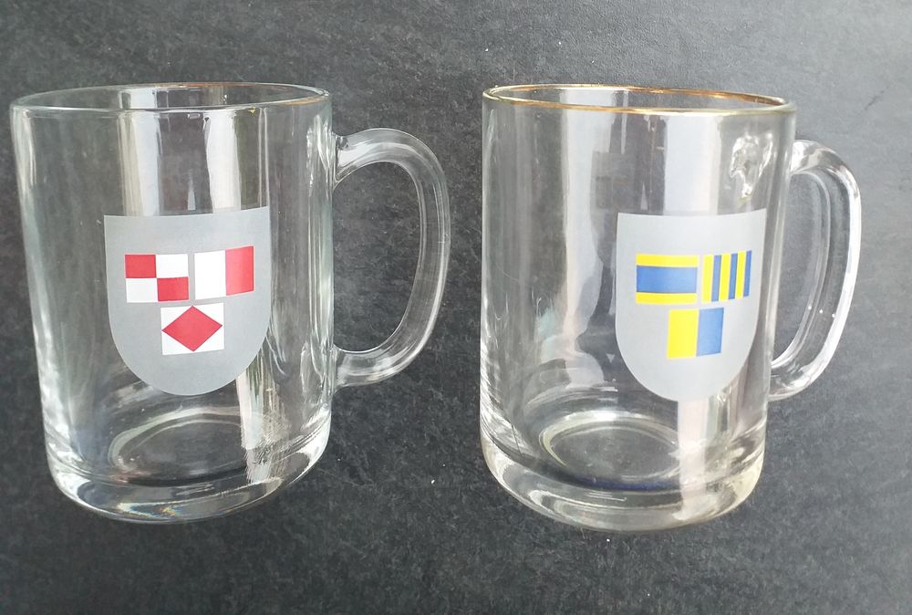  2 tasses publicitaires MOBIL / Mug en verre transparent, � d�cor de drapeaux 9 Montauban (82)