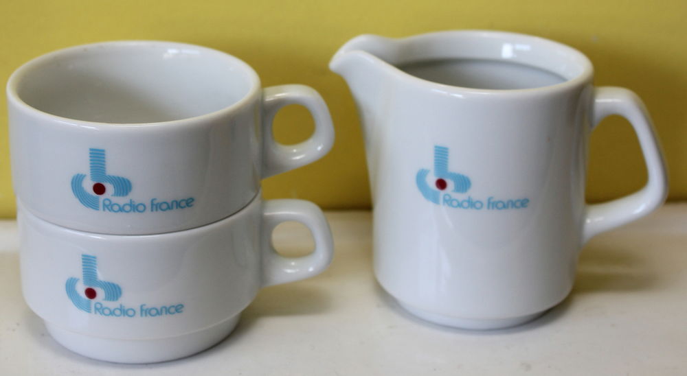 Tasses RADIO FRANCE vintage 70 50 Issy-les-Moulineaux (92)