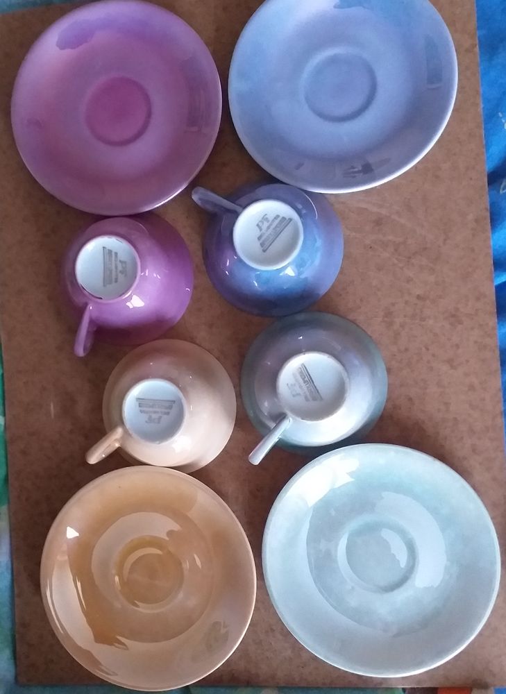  4 tasses et sous tasses, porcelaine fine Exclusivit�s BERRY LIMOGES 20 Montauban (82)